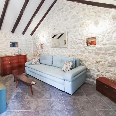 Didini Dvori Villa Kruševo